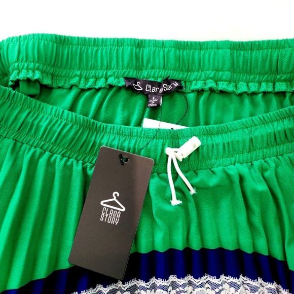 NWT CLARA STORY Pleated Skirt - Picture 3 of 4